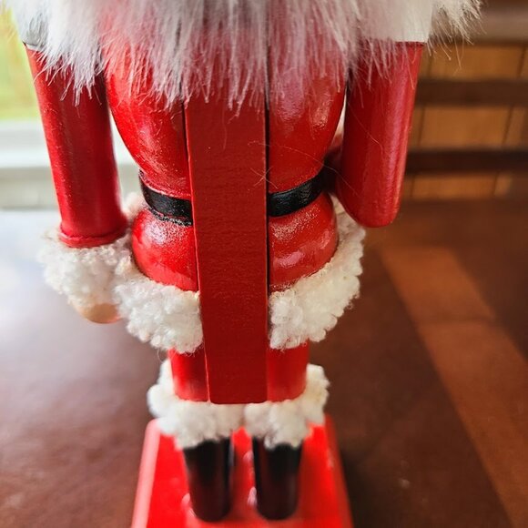Christmas Nutcracker Soldier Wooden Statue Holiday Santa Decor Table Decoration - Picture 13 of 13